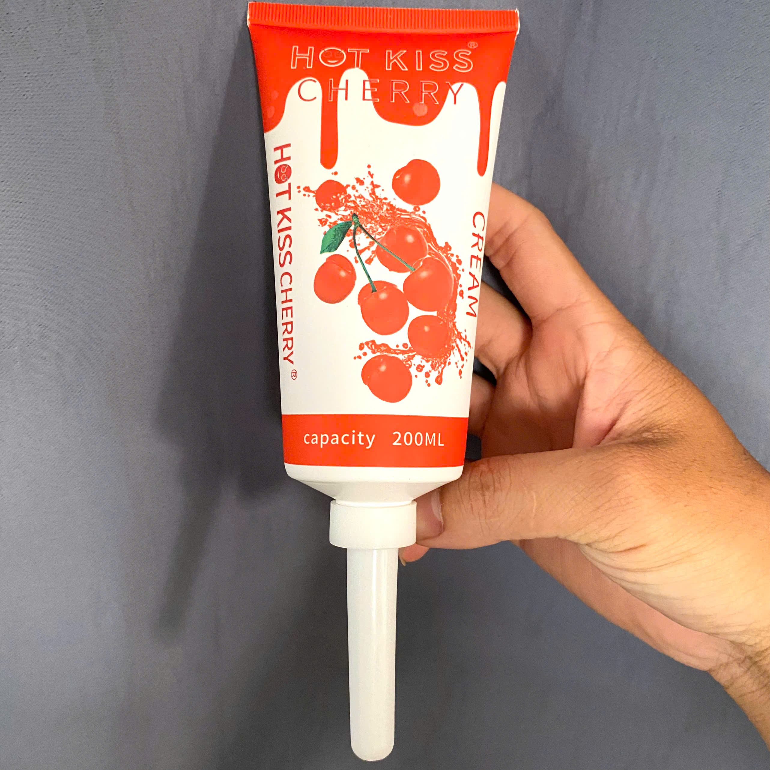 Phân phối Dung Dịch Gel Bôi Trơn Hương Cherry Hot Kiss Dung tích 200ml Dùng Bao Đã - Nơi Bán Gel bôi giá sỉ Phân phối Dung Dịch Gel Bôi Trơn Hương Cherry Hot Kiss Dung tích 200ml Dùng Bao Đã - Nơi Bán Gel bôi giá sỉ