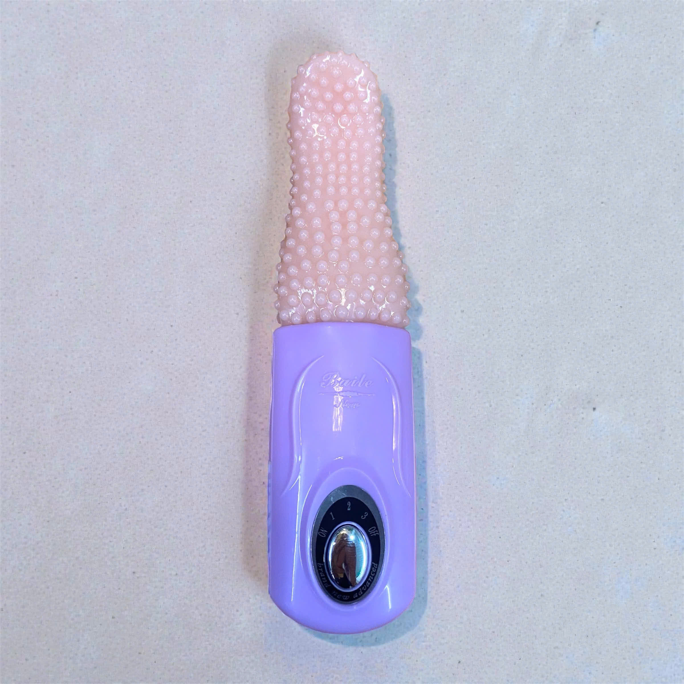 Lưỡi liếm Massage Pretty Love Tongue  Rung Nhẹ Đến Mạnh 3 Mode - shopthiendi.net