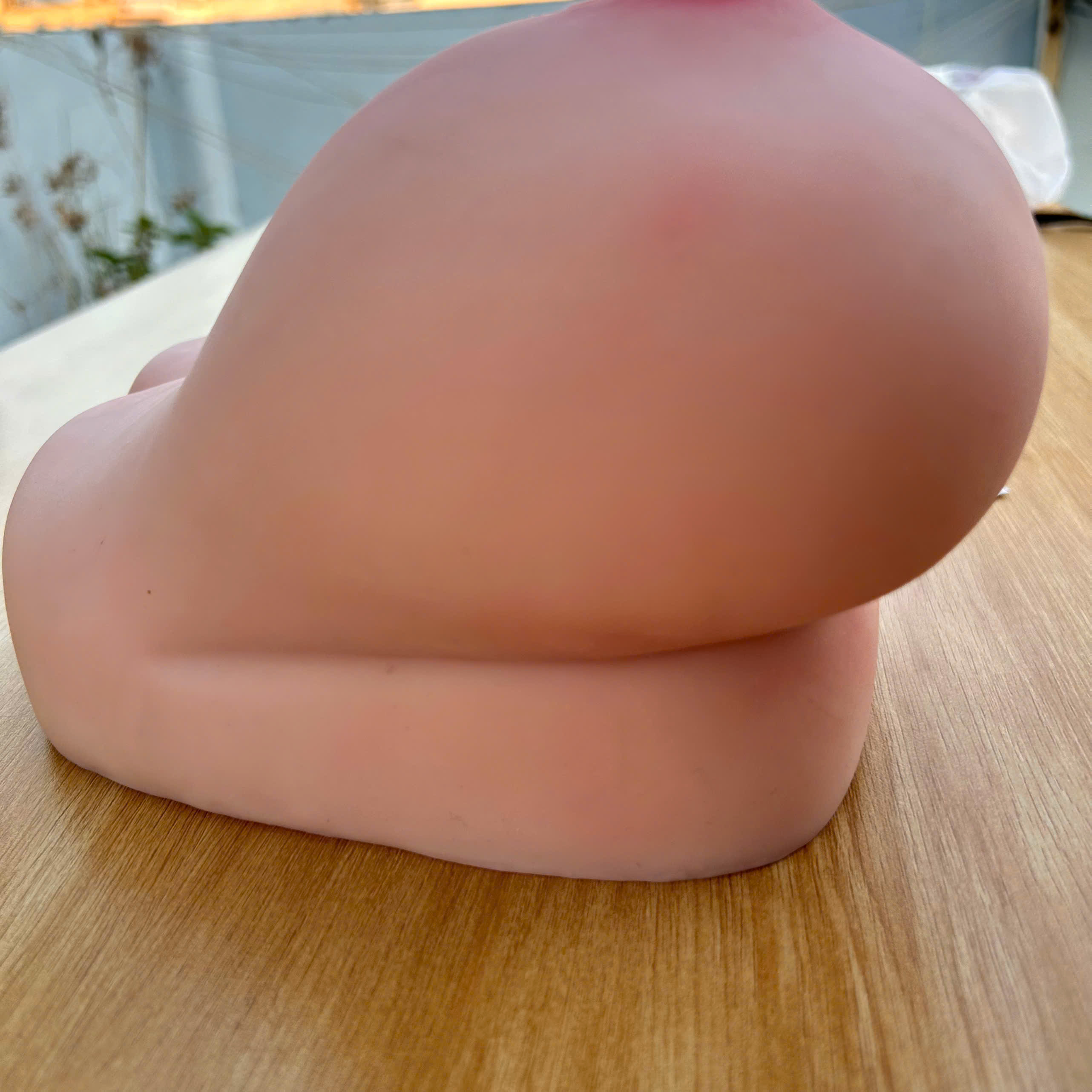 Ngực Giả Silicon 3.3kg Siêu Mềm  Đồ Chơi Người Lớn Cho Nam
