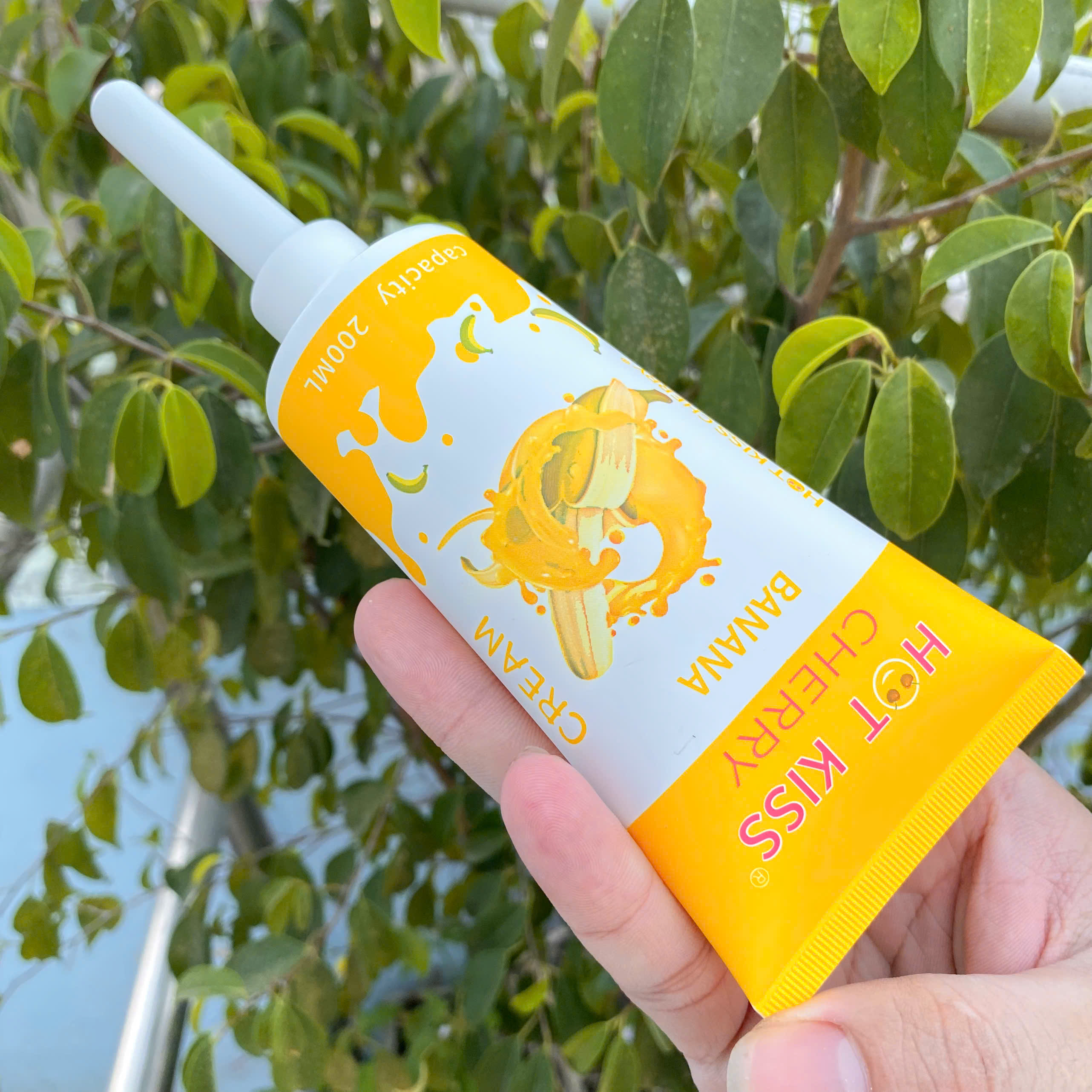 Hot Kiss Chery BANANA  Gel Bôi Trơn Hương Thơm Cao Cấp 200ml