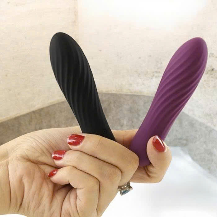 Trứng rung vùng kín Massage Svakom Tulip mini rung mạnh cao cấp